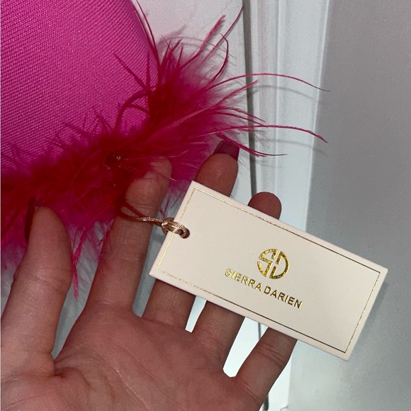 💓FINAL SALE💓✨HOST PICK✨ LONG SLEEVE FUR MINI DRESS - FUCHSIA SIERRA DARIEN S NWT - Picture 7 of 7